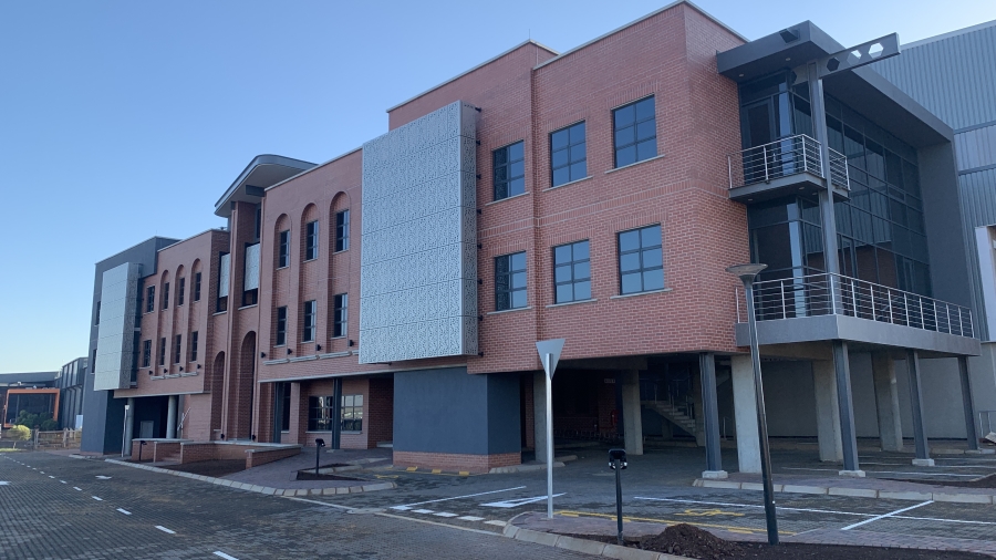 To Let commercial Property for Rent in Louwlardia Gauteng