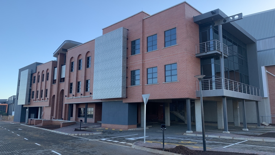 To Let commercial Property for Rent in Louwlardia Gauteng