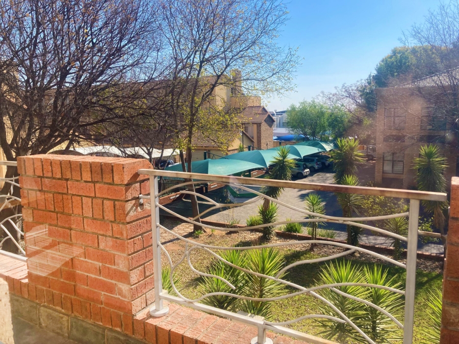 To Let commercial Property for Rent in Halfway Gardens Gauteng