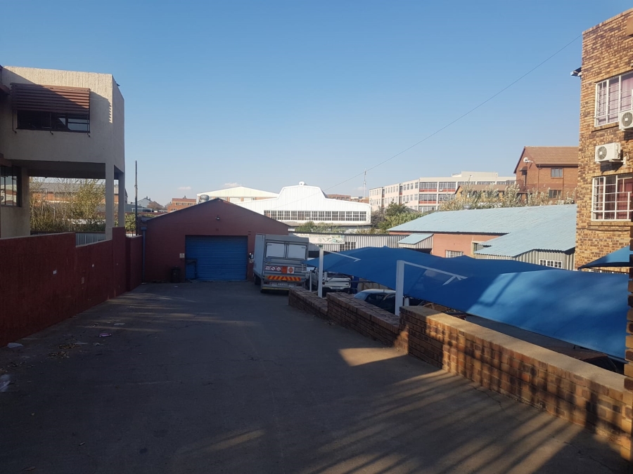 To Let commercial Property for Rent in Booysens Gauteng