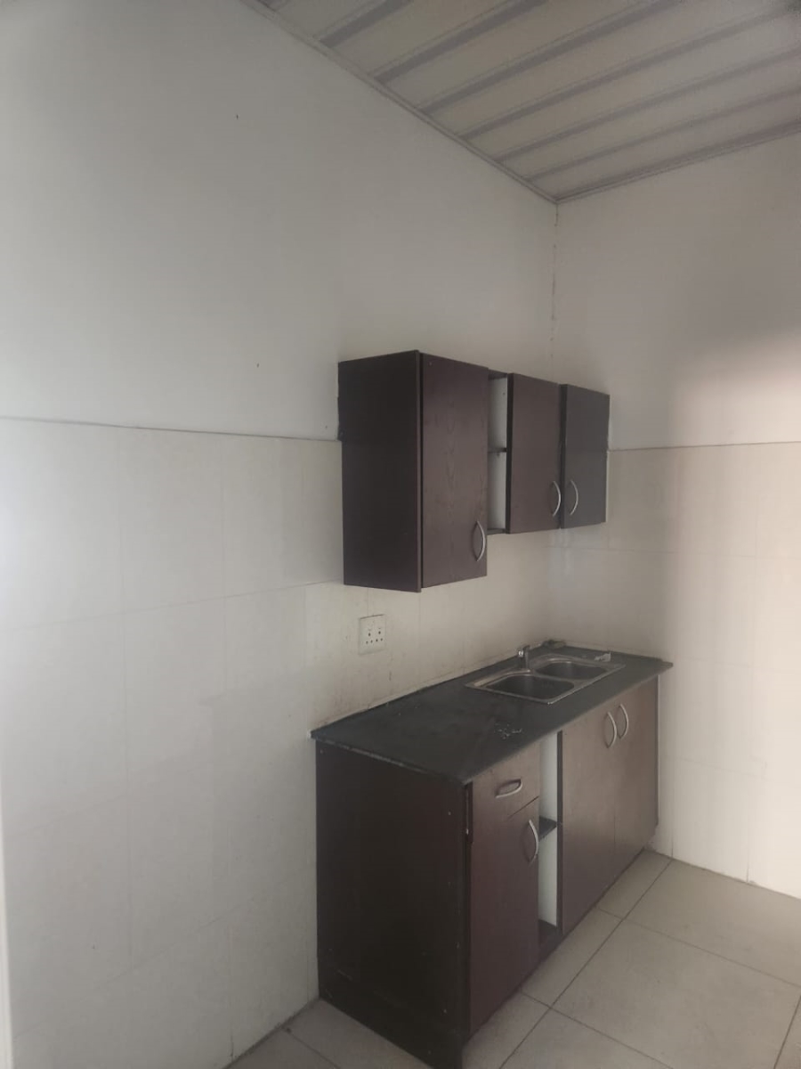 0 Bedroom Property for Sale in Halfway House Gauteng
