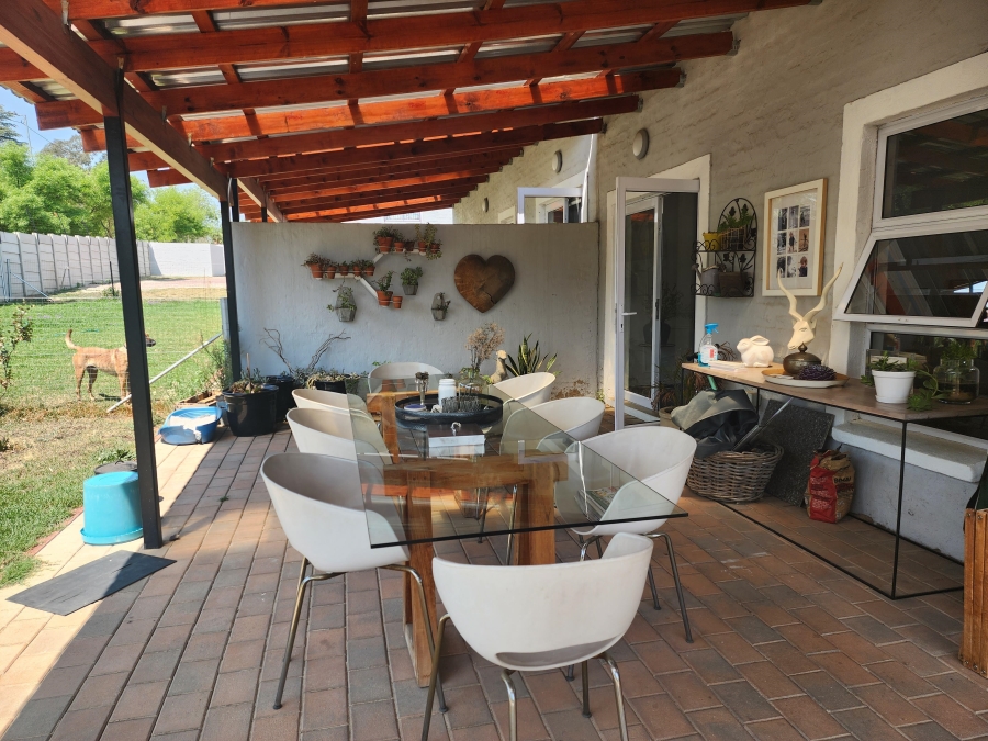 To Let 2 Bedroom Property for Rent in Chartwell Gauteng