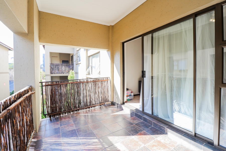 2 Bedroom Property for Sale in Lonehill Gauteng