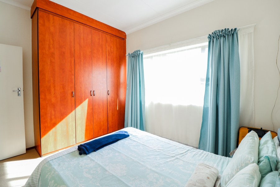 2 Bedroom Property for Sale in Lonehill Gauteng