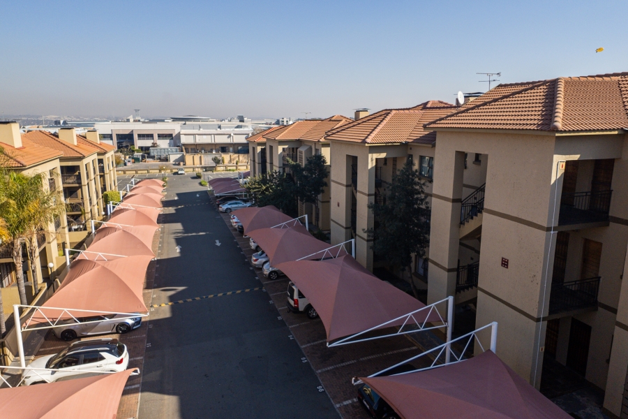 2 Bedroom Property for Sale in Lonehill Gauteng