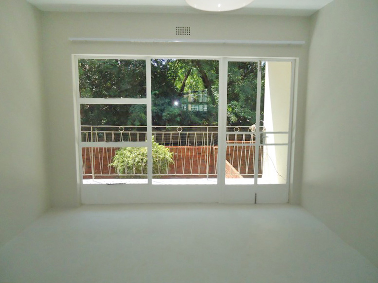 To Let 2 Bedroom Property for Rent in Linden Gauteng