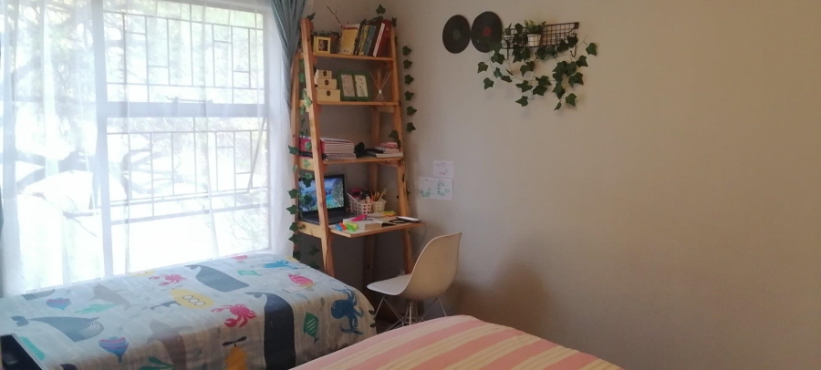 2 Bedroom Property for Sale in Amorosa Gauteng