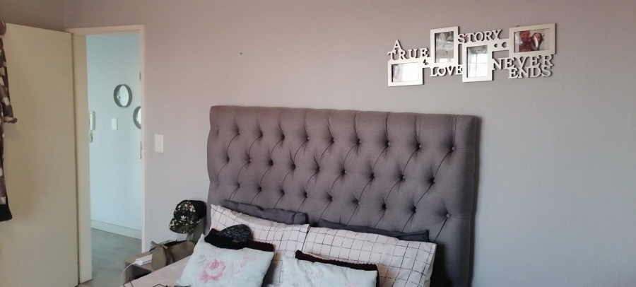 2 Bedroom Property for Sale in Amorosa Gauteng