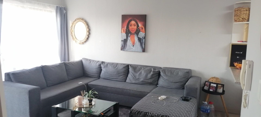 2 Bedroom Property for Sale in Amorosa Gauteng