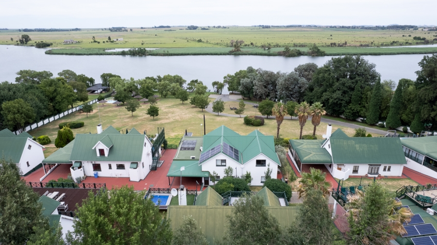 5 Bedroom Property for Sale in Vaalview Gauteng