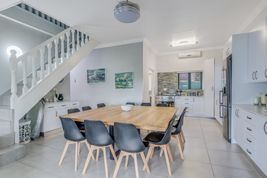 5 Bedroom Property for Sale in Vaalview Gauteng