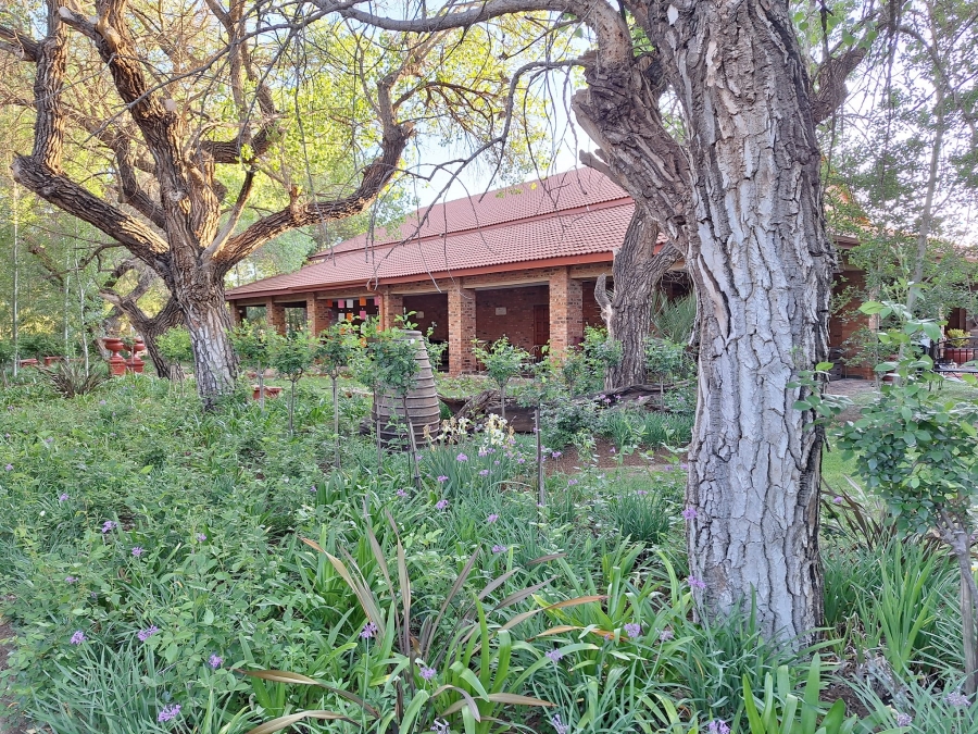 16 Bedroom Property for Sale in Windsor On Vaal Gauteng