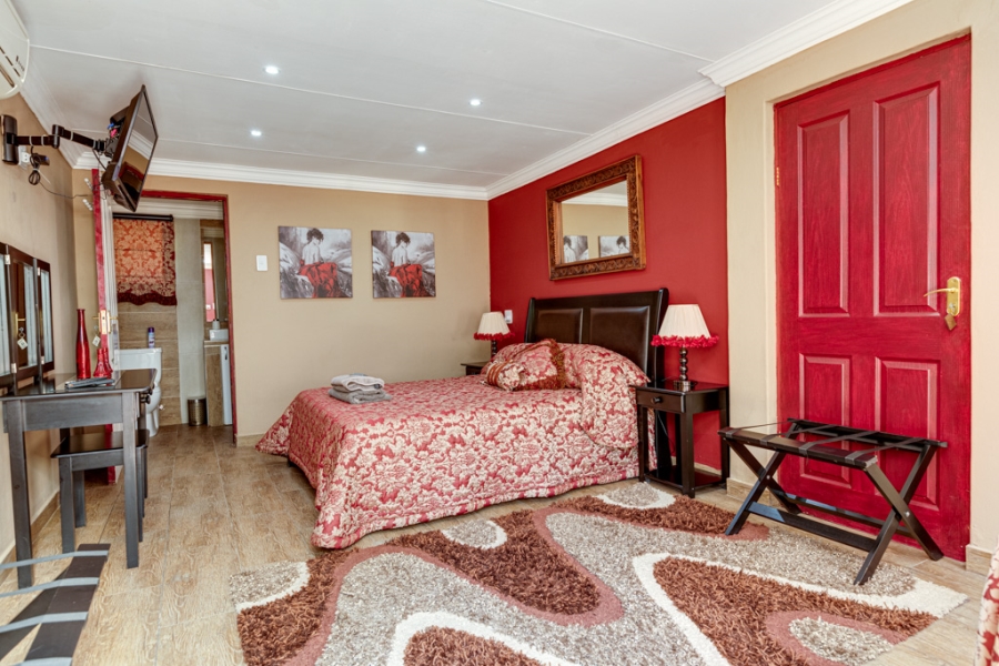 16 Bedroom Property for Sale in Windsor On Vaal Gauteng
