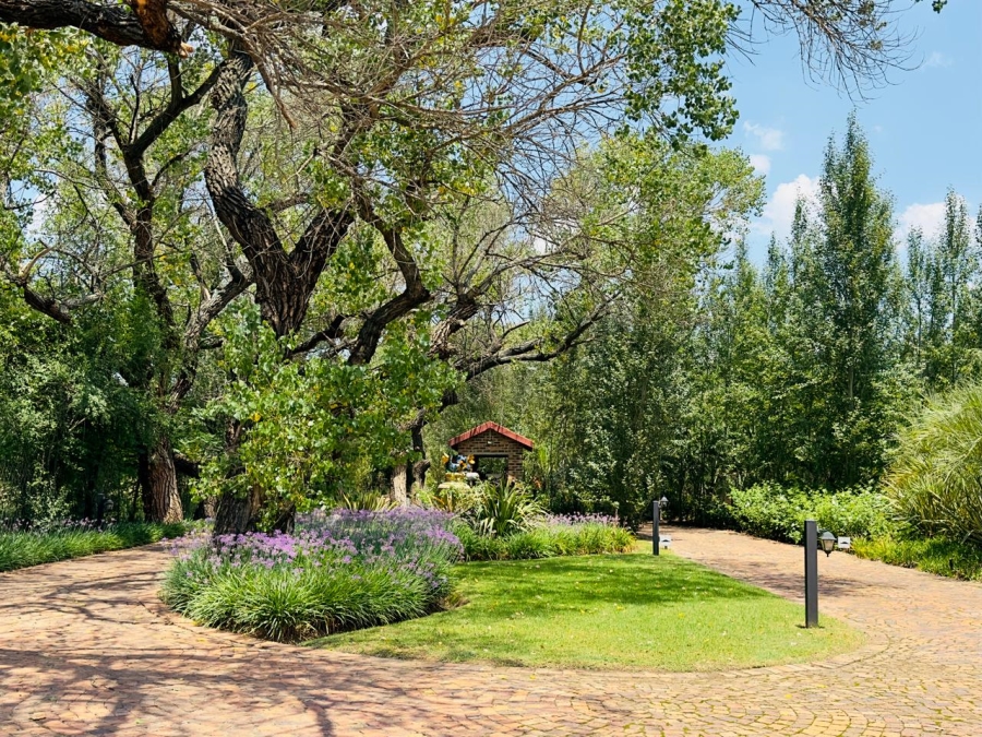 16 Bedroom Property for Sale in Windsor On Vaal Gauteng