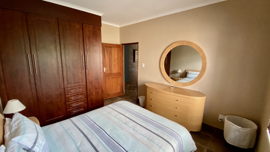5 Bedroom Property for Sale in Leeuwenhof Estate Gauteng