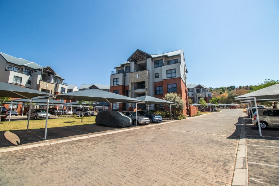 1 Bedroom Property for Sale in Oakdene Gauteng