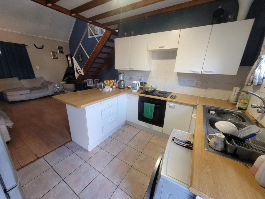 2 Bedroom Property for Sale in Bromhof Gauteng