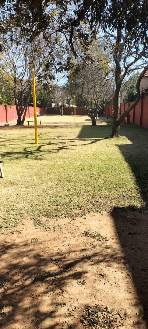 2 Bedroom Property for Sale in Bromhof Gauteng