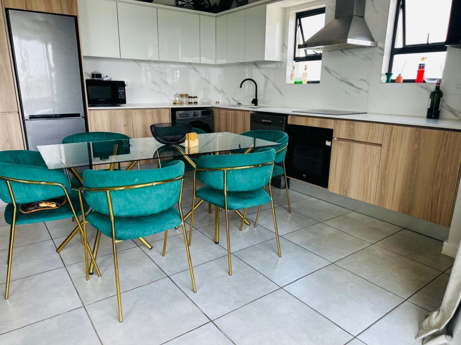 2 Bedroom Property for Sale in Waterfall Gauteng