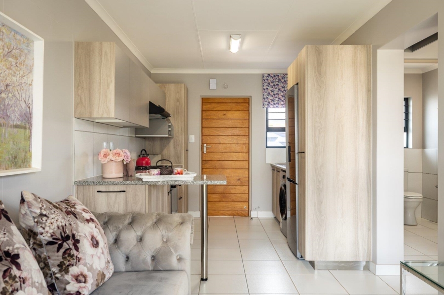 1 Bedroom Property for Sale in Montana Tuine Gauteng