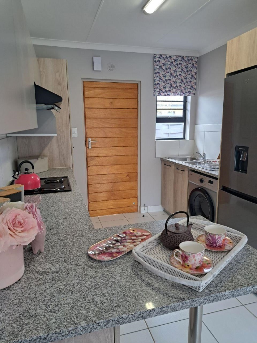 To Let 1 Bedroom Property for Rent in Montana Tuine Gauteng