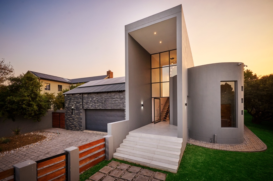 4 Bedroom Property for Sale in Waterfall Country Estate Gauteng