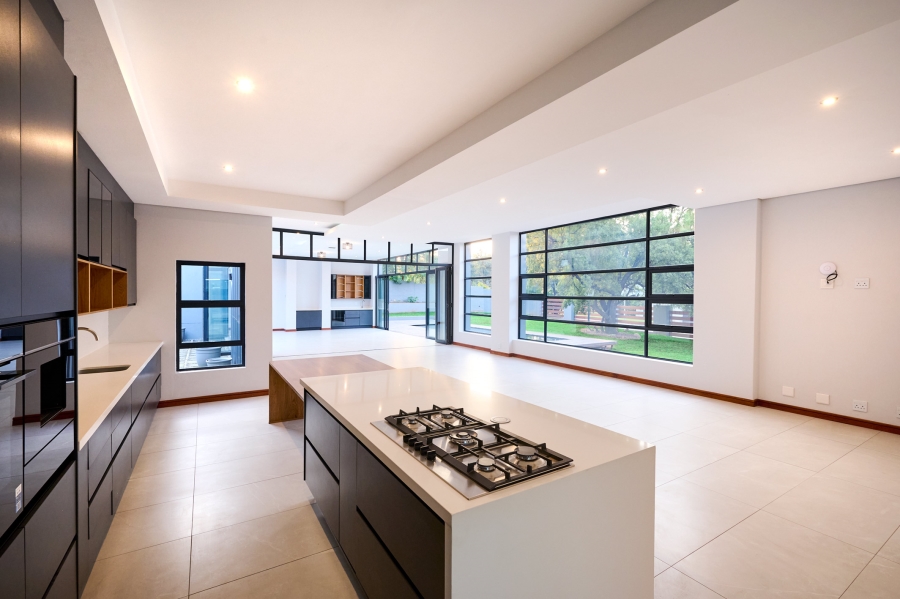 4 Bedroom Property for Sale in Waterfall Country Estate Gauteng