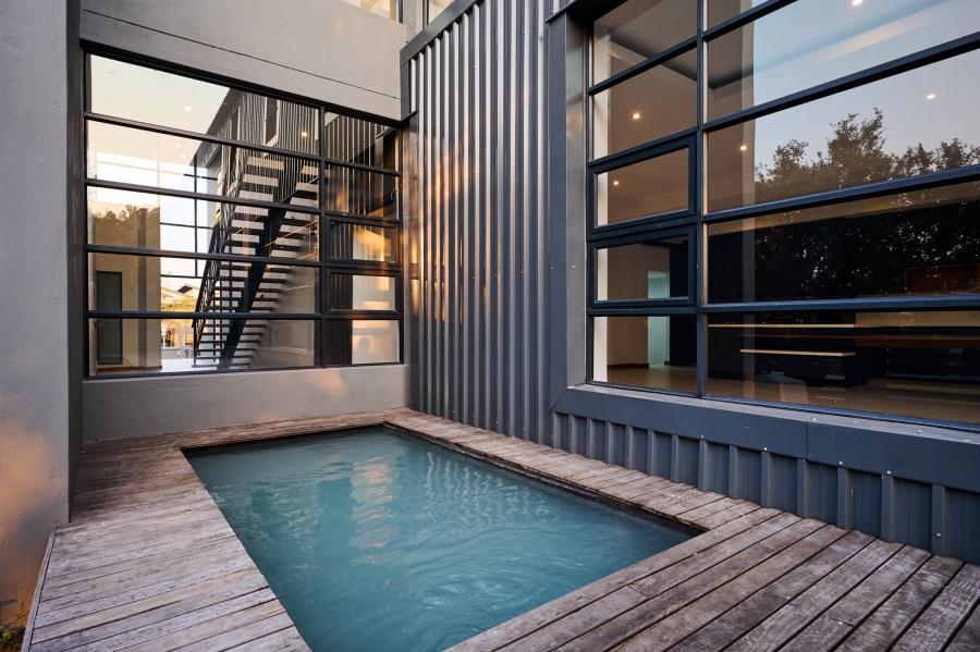 4 Bedroom Property for Sale in Waterfall Country Estate Gauteng