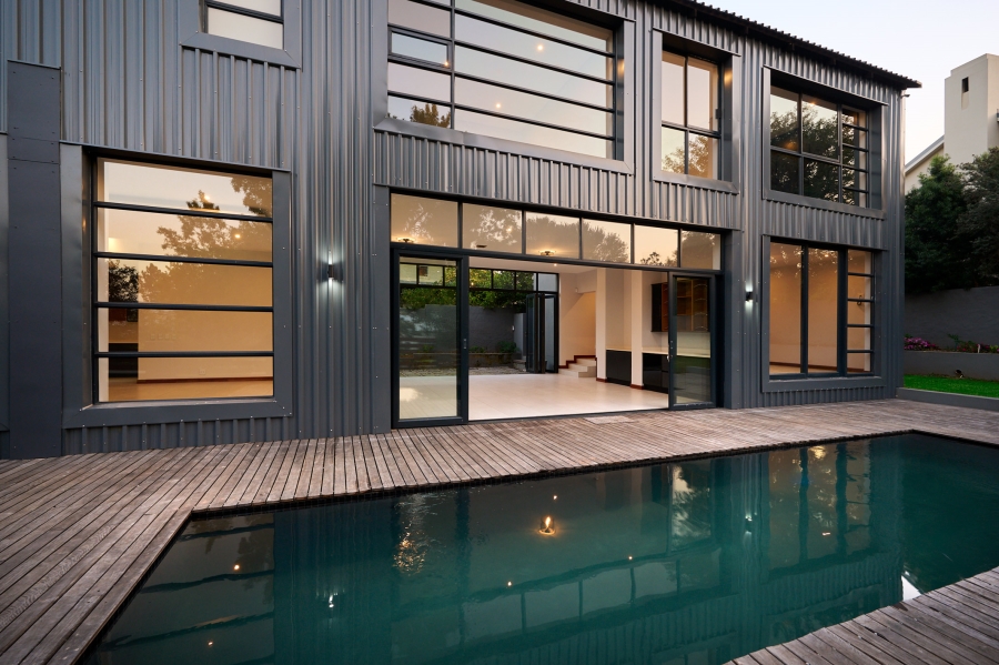 4 Bedroom Property for Sale in Waterfall Country Estate Gauteng