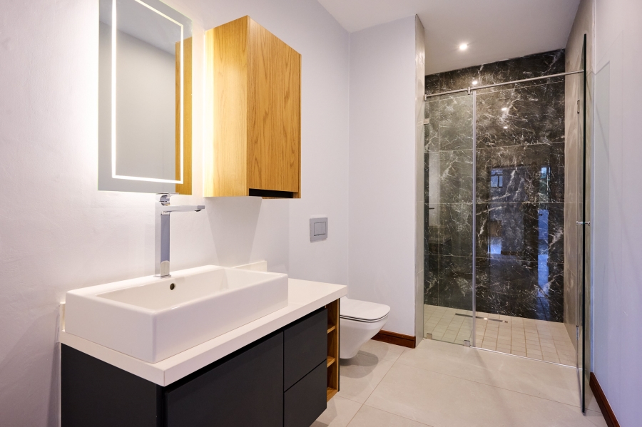 4 Bedroom Property for Sale in Waterfall Country Estate Gauteng