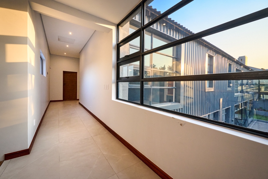 4 Bedroom Property for Sale in Waterfall Country Estate Gauteng
