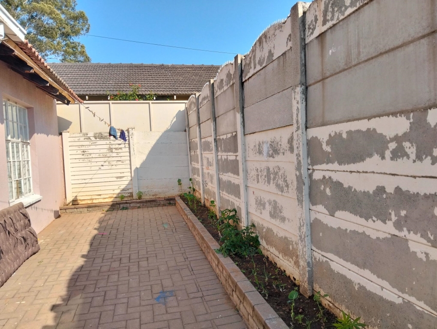 3 Bedroom Property for Sale in Roseacre Gauteng