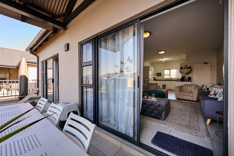 2 Bedroom Property for Sale in The Polofields Gauteng
