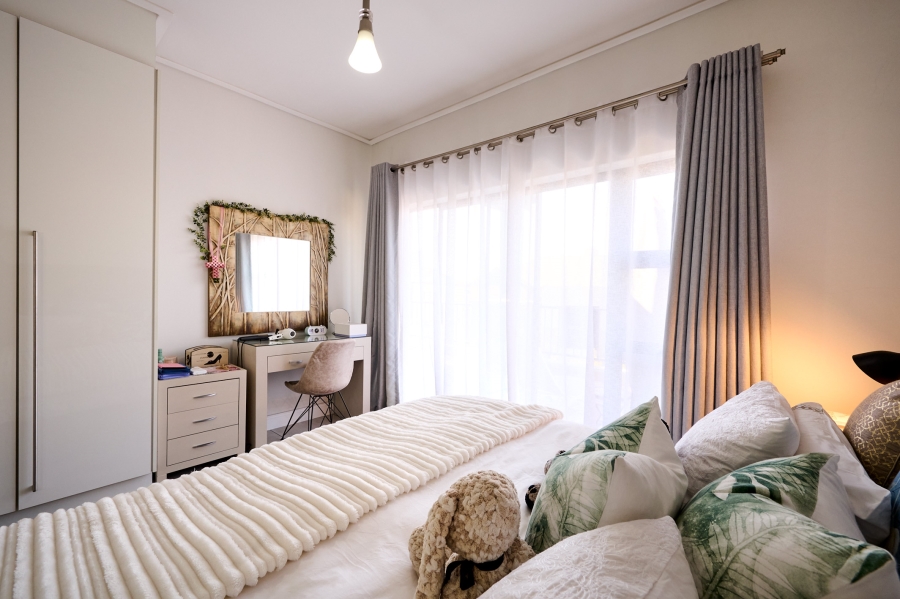 2 Bedroom Property for Sale in The Polofields Gauteng