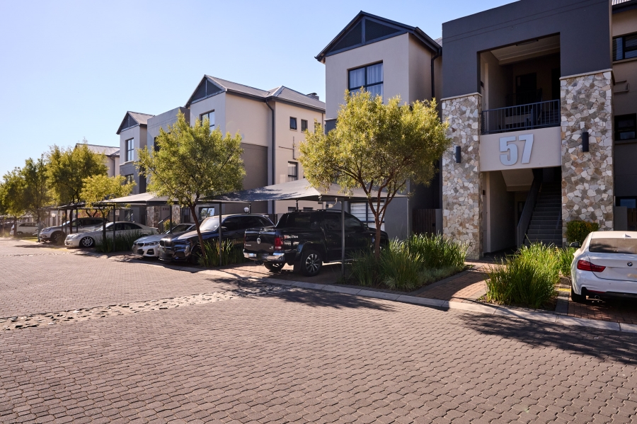 2 Bedroom Property for Sale in The Polofields Gauteng