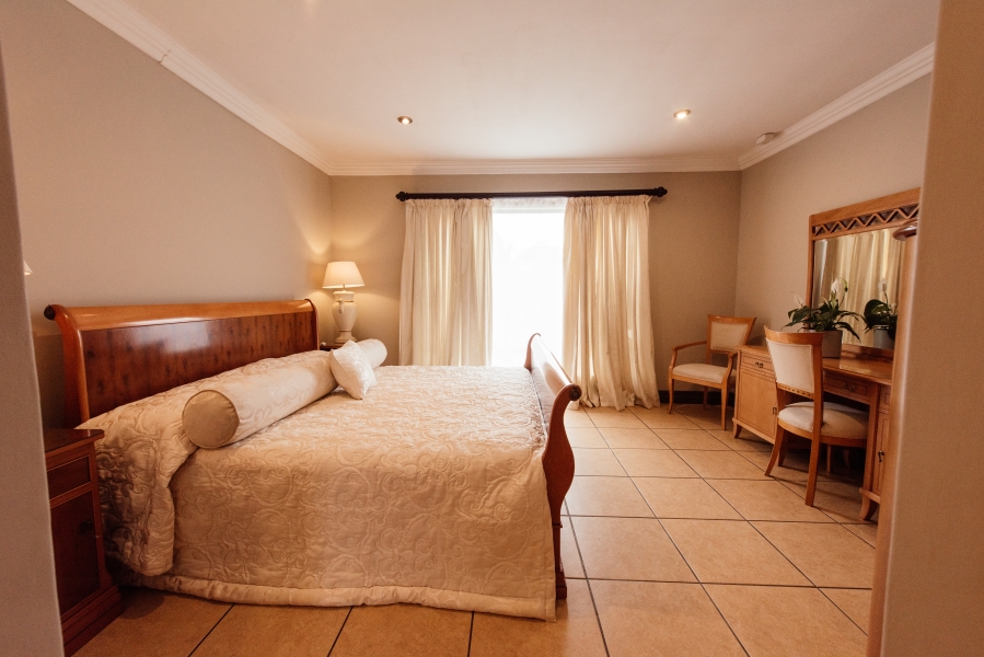 4 Bedroom Property for Sale in Willow Acres Gauteng