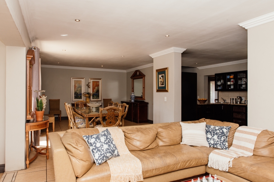 4 Bedroom Property for Sale in Willow Acres Gauteng