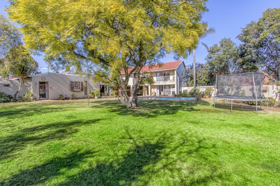 4 Bedroom Property for Sale in Florida Park Gauteng