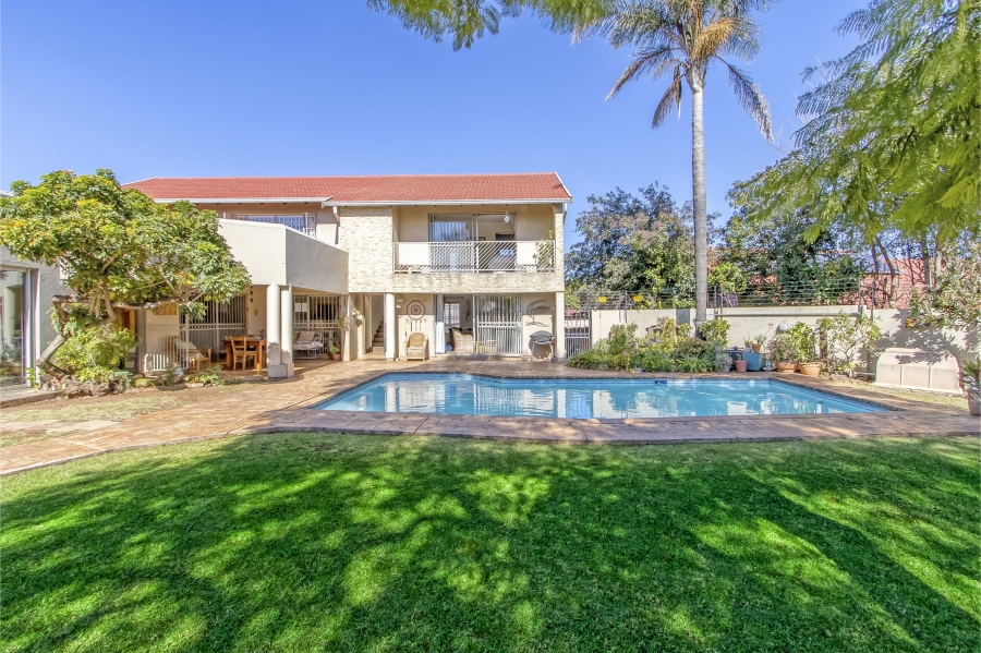 4 Bedroom Property for Sale in Florida Park Gauteng