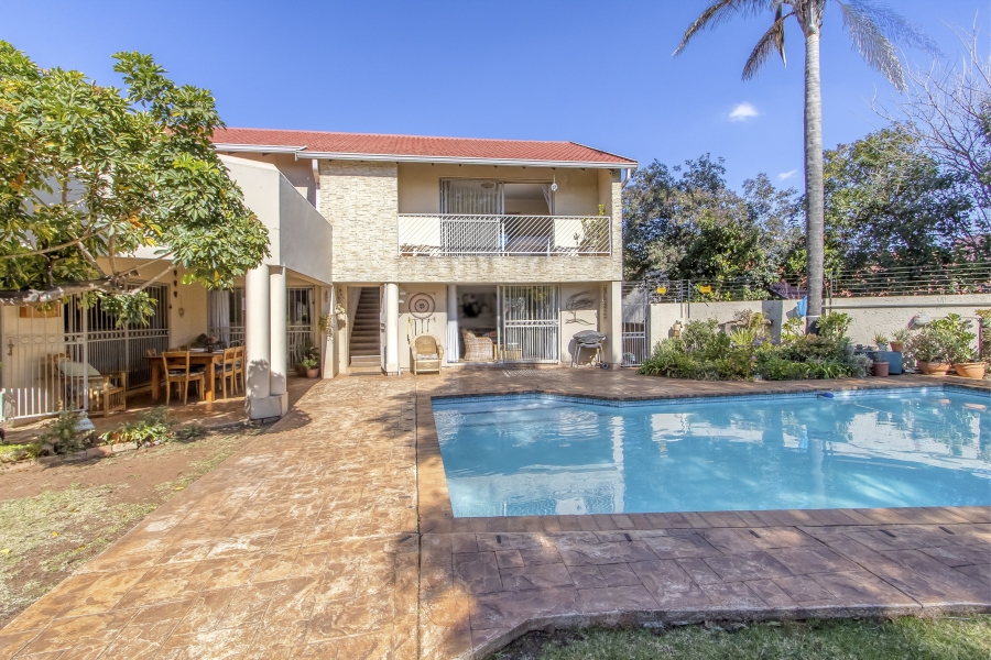 4 Bedroom Property for Sale in Florida Park Gauteng