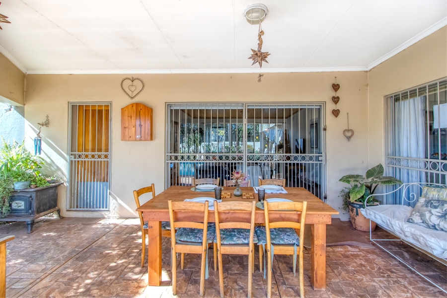4 Bedroom Property for Sale in Florida Park Gauteng