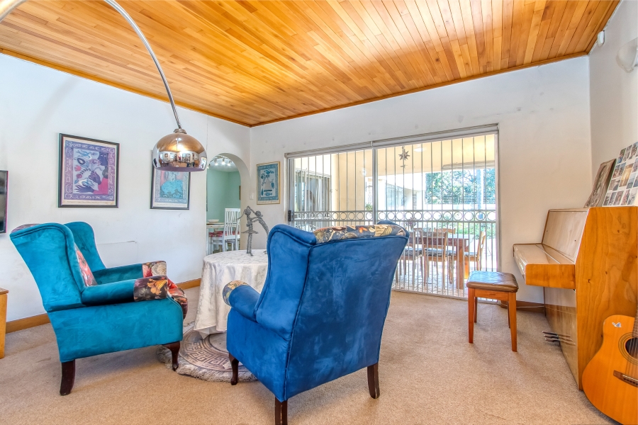 4 Bedroom Property for Sale in Florida Park Gauteng