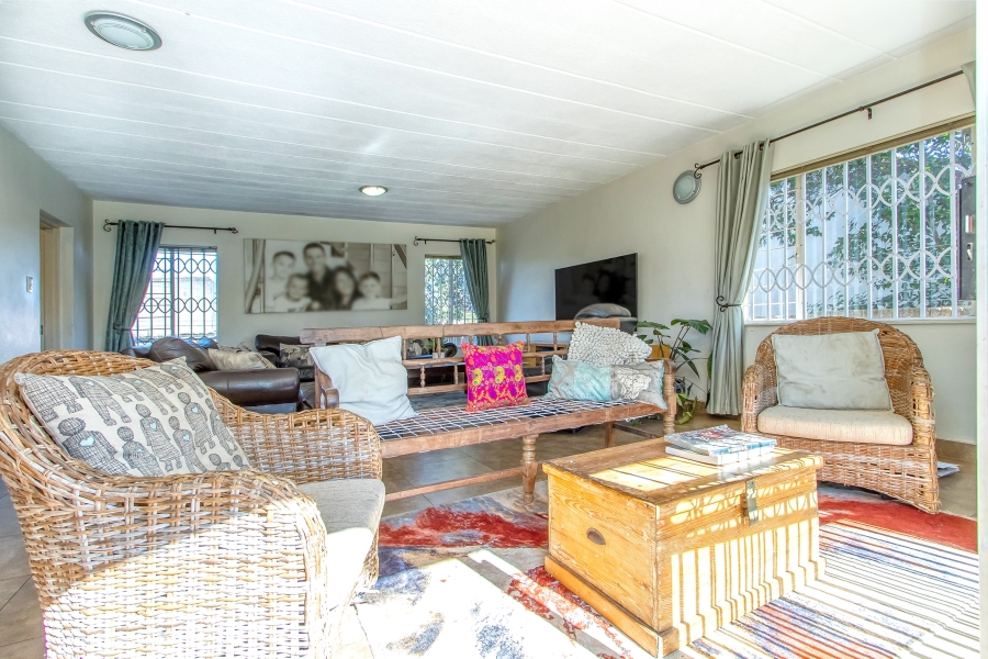 4 Bedroom Property for Sale in Florida Park Gauteng