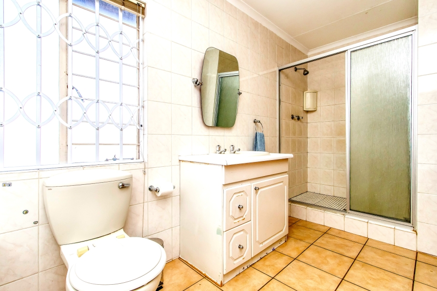 4 Bedroom Property for Sale in Florida Park Gauteng