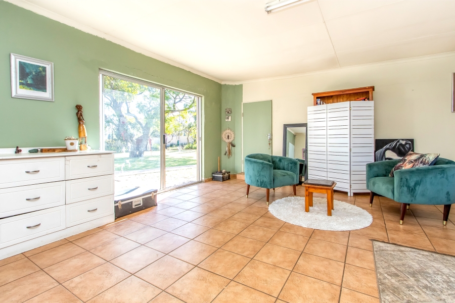 4 Bedroom Property for Sale in Florida Park Gauteng
