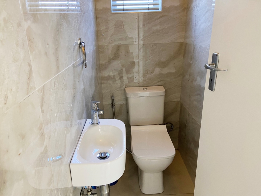 To Let 3 Bedroom Property for Rent in Victory Park Gauteng