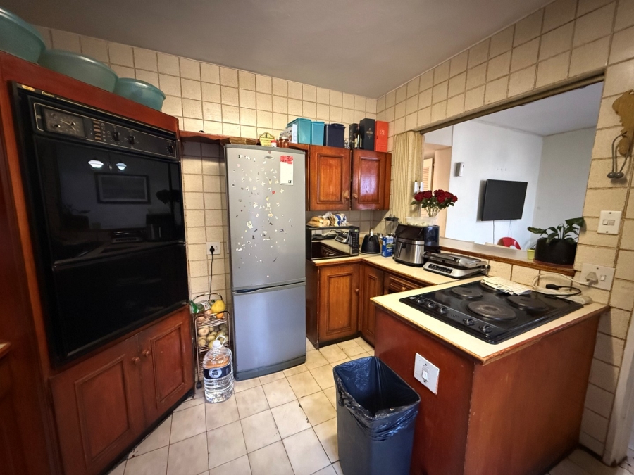 2 Bedroom Property for Sale in Corlett Gardens Gauteng