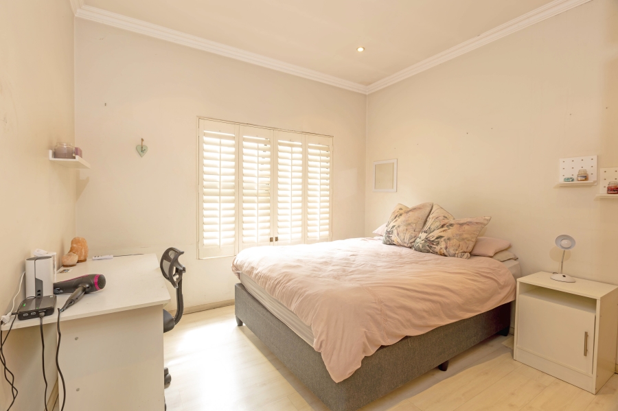 To Let 3 Bedroom Property for Rent in Waverley Gauteng