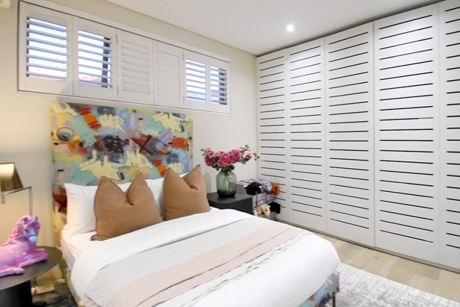 To Let 4 Bedroom Property for Rent in Benmore Gardens Gauteng