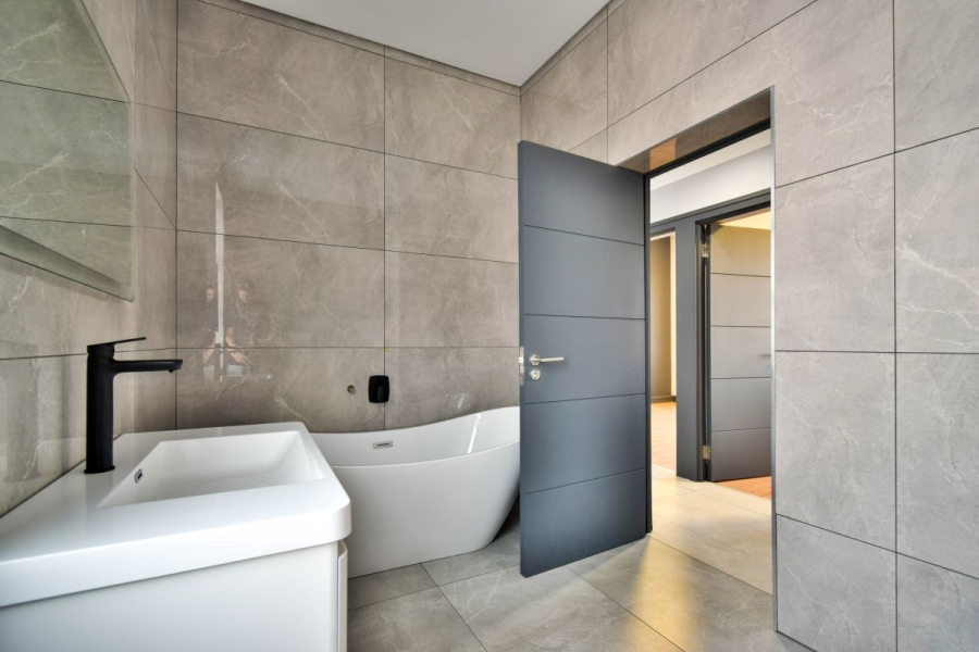 3 Bedroom Property for Sale in Fountainbrook Estate Gauteng